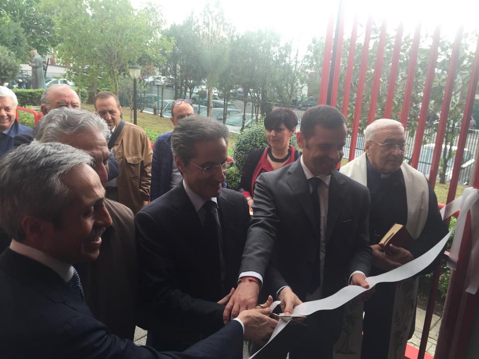 Inaugurata a Sarno la nuova sede del distretto sanitario. Caldoro: “Siamo nelle direzione giusta”