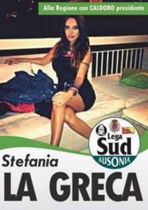 Stefania “la divina”: la sexy candidatura di Caldoro