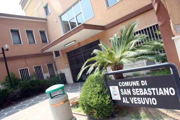 Il Pd di San Sebastiano verso le Primarie e Manzo già in campagna elettorale. In campo anche M5S e altre liste civiche