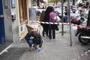 Sparatoria a Napoli, ferita una bambina