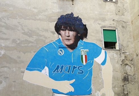 Il primo dolce ufficiale a Napoli in memoria di Diego Maradona