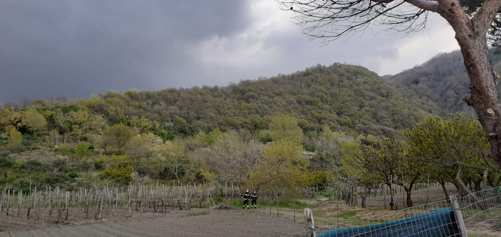 Incidente mortale sul Vesuvio. I soccorsi all’opera