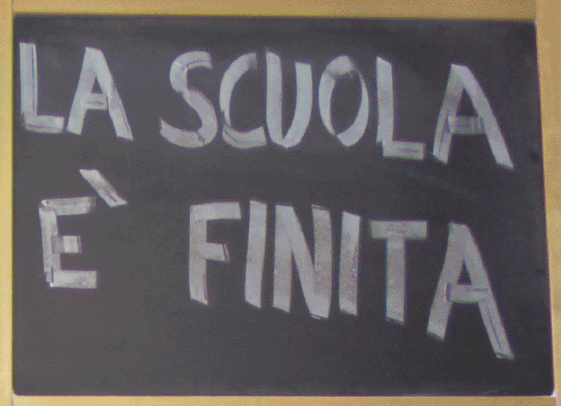 La scuola è finita. W la Scuola!